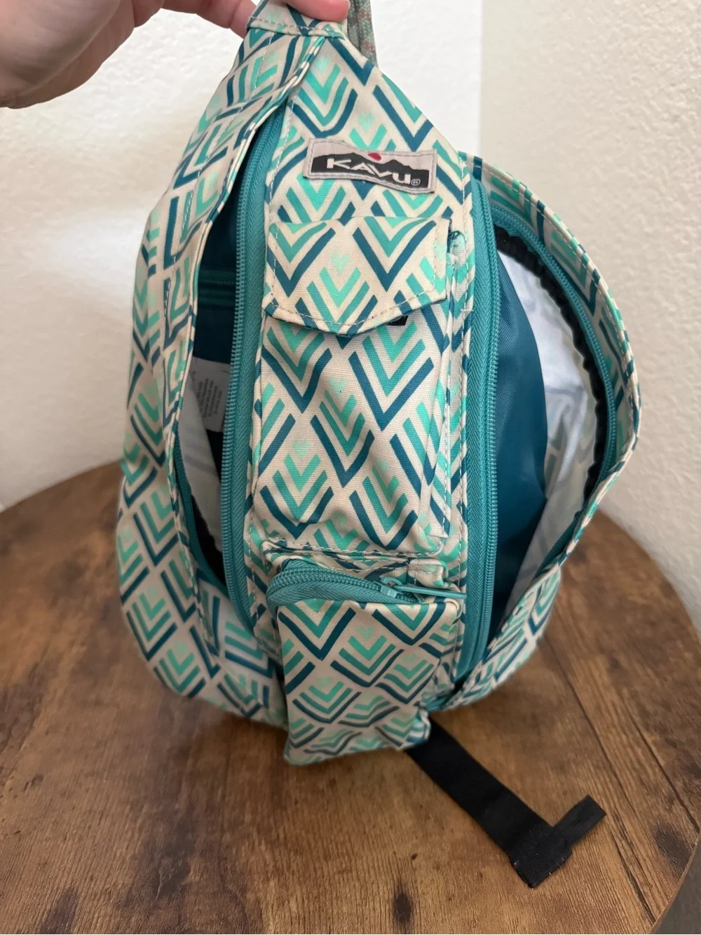 Kavu Teal & White Geo Chevron Rope Sling Backpack